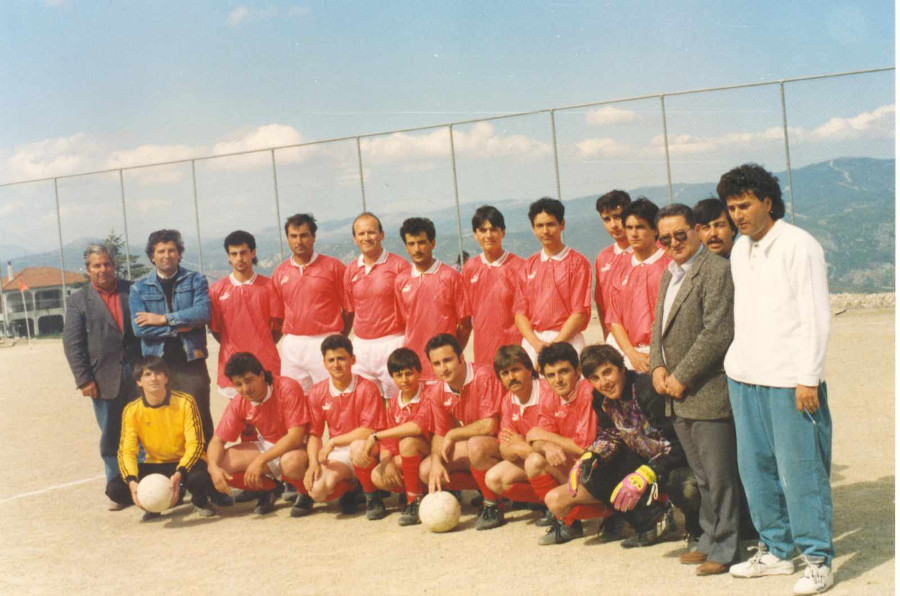 Αθλητική Ένωση Λογκανίκου - πρώτος αγώνας στο γήπεδό της Αθλητική Ένωση Λογκανίκου - πρώτος αγώνας στο γήπεδό της