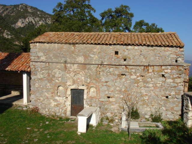 Εξωτερική όψη του καθολικού ναού Αγίου Γεωργίου Εξωτερική όψη του καθολικού ναού Αγίου Γεωργίου